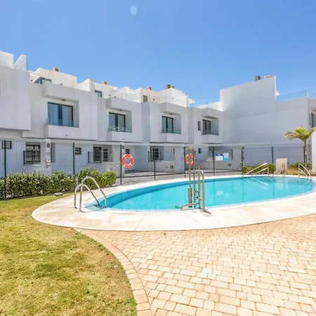 Holiday home Vivi Homes -zumo Pool, Jacuzzi, Gym & Sea View Fuengirola