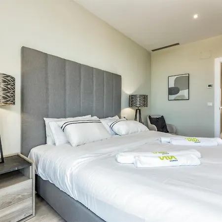 Holiday home Vivi Homes -zumo Pool, Jacuzzi, Gym & Sea View